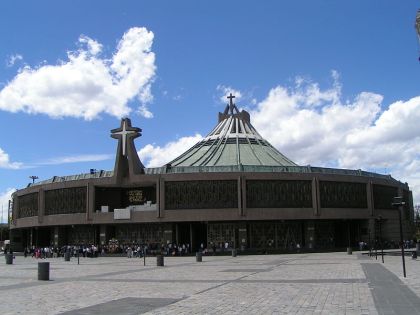 800px-Basilica_of_Our_Lady_of_Guadalupe_(new)